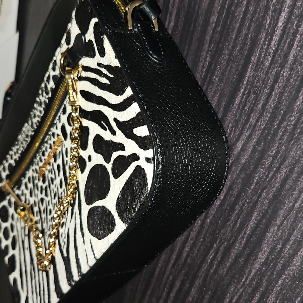 Michael Kors Black and White Zebra Print Crossbody Bag with Gold Chain - Picture 6 of 14